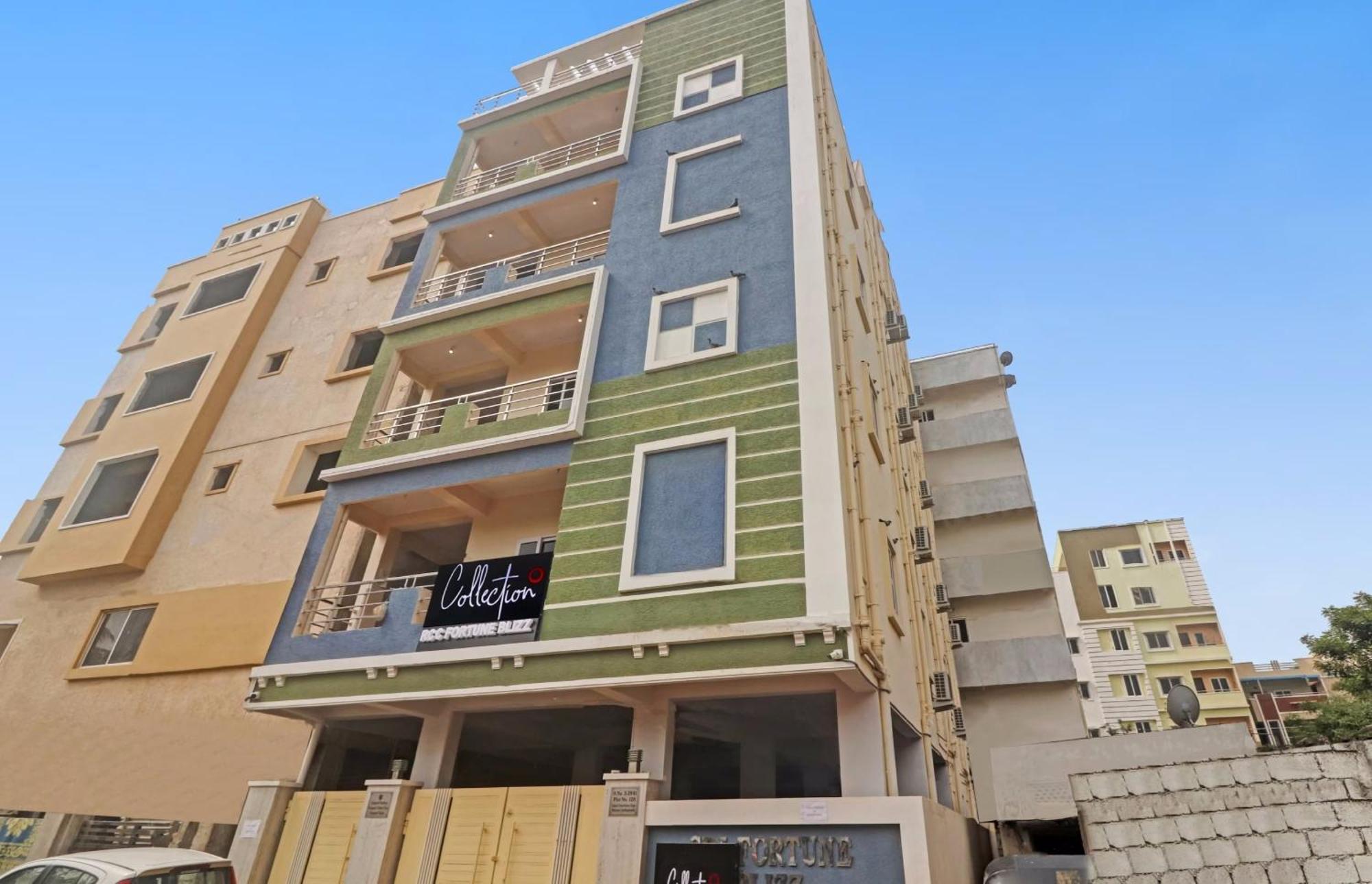 Hotel Super Townhouse Rcc Blizz Kondapur  Exteriér fotografie